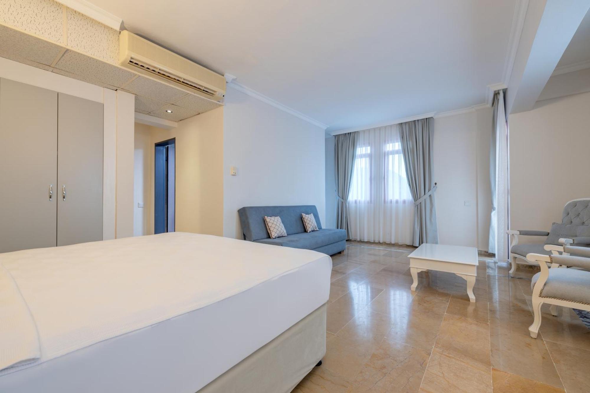 Hanedan Beach Hotel Фоча Екстер'єр фото