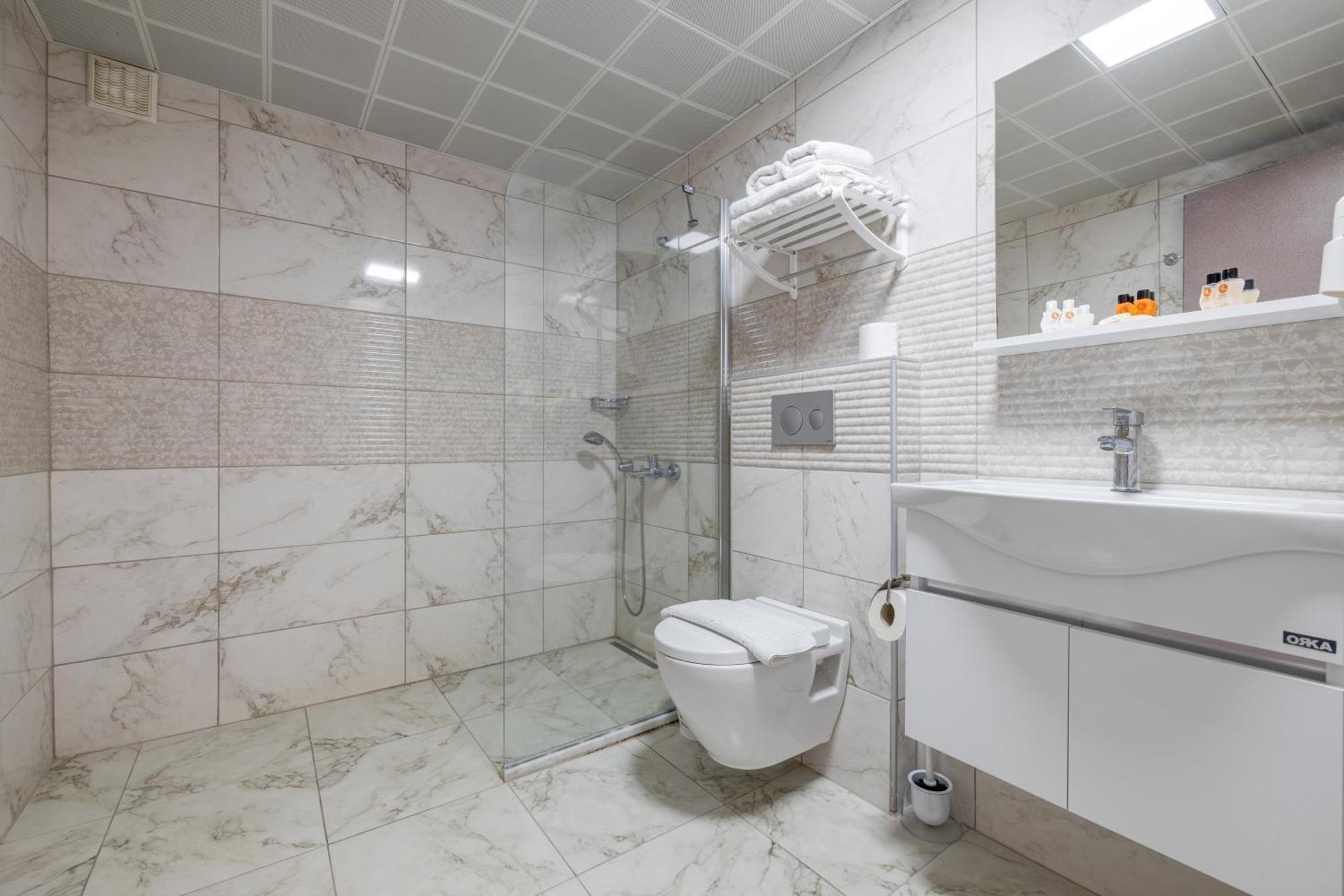 Hanedan Beach Hotel Фоча Екстер'єр фото