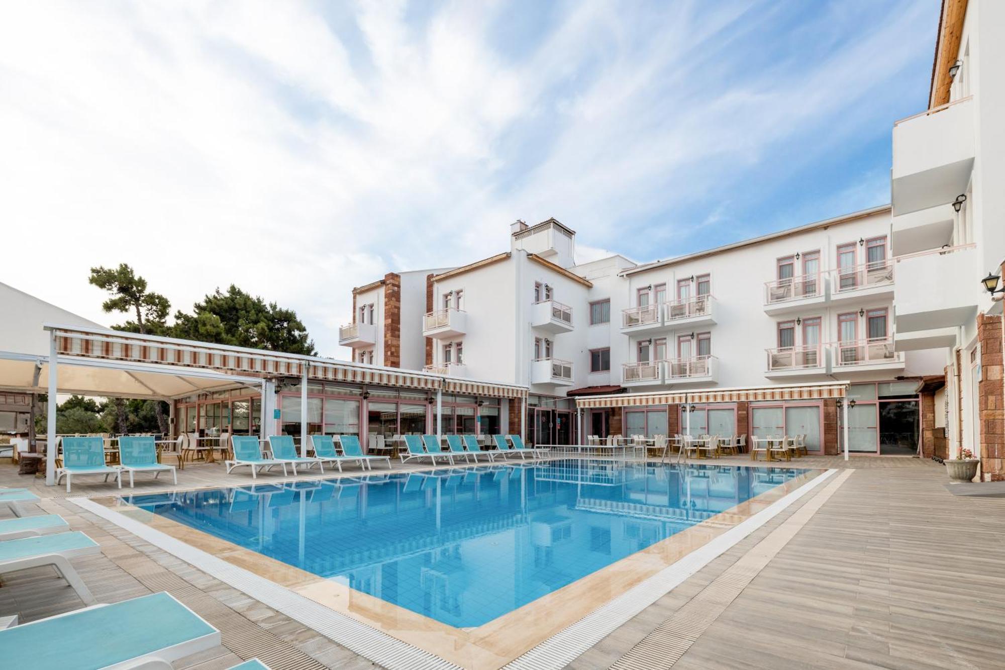 Hanedan Beach Hotel Фоча Екстер'єр фото