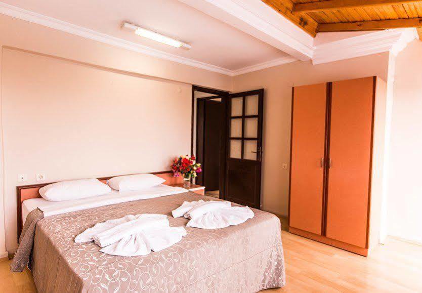 Hanedan Beach Hotel Фоча Екстер'єр фото
